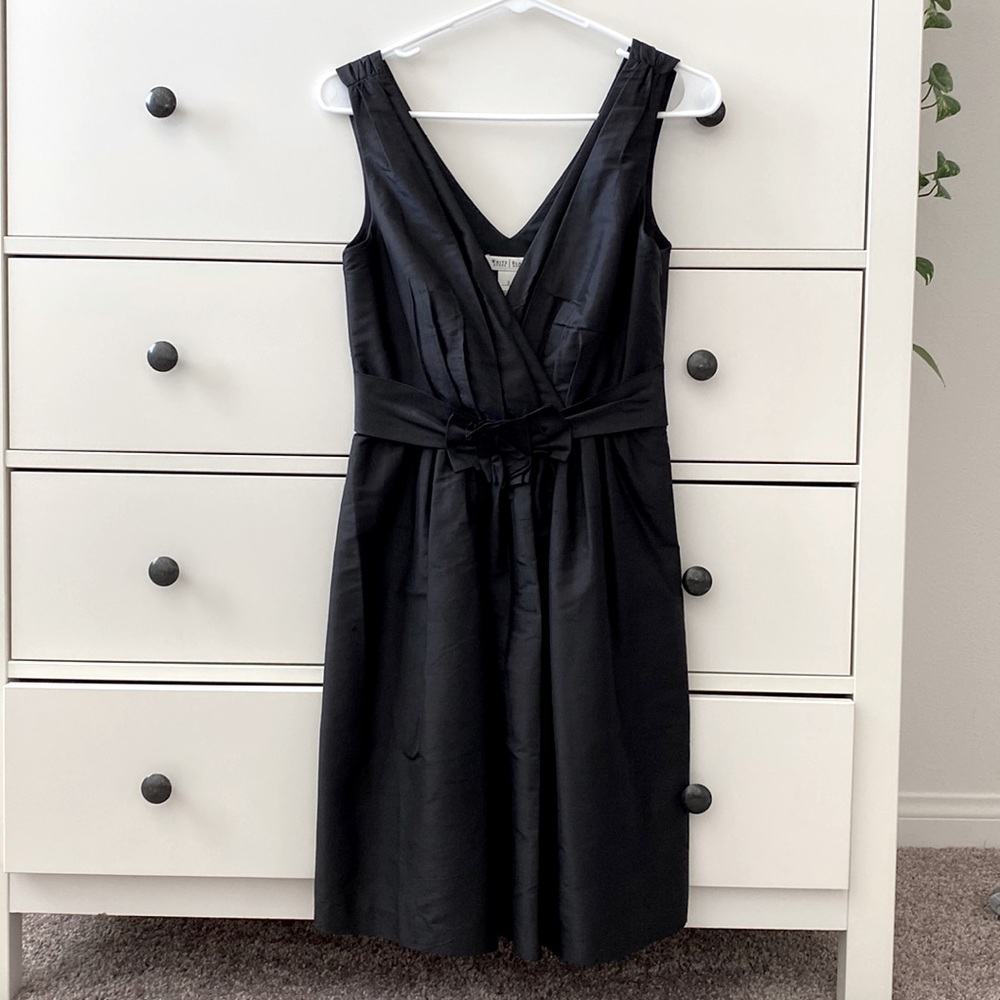 White House black market silk v-neck little black dress LBD